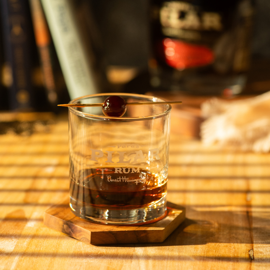 CRIMSON OLD FASHIONED – Papas Pilar Shop (Rum)